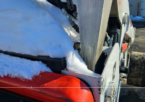 2022 Bobcat S770 Skid Steer - Image 9