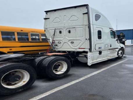 2022 Freightliner New Cascadia PX12664 - Image 2