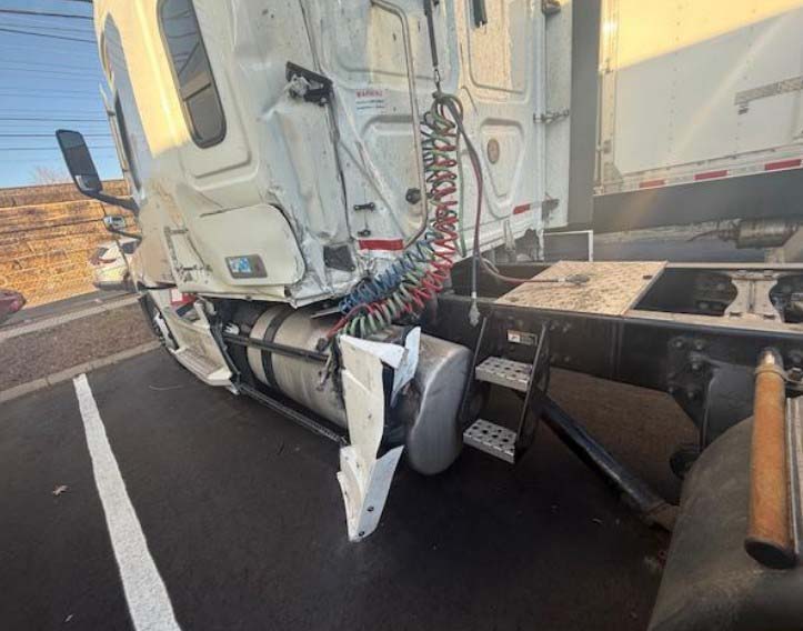 2022 Freightliner New Cascadia PX12664 - Image 9