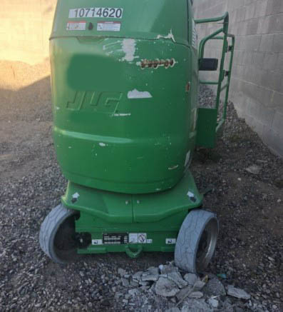 2022 JLG 26E Mast Boom Lift - Image 2