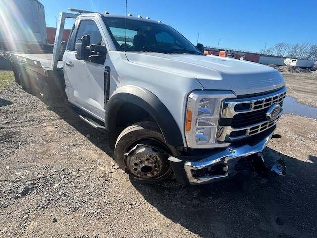 2023 Ford F550 Rollback - Image 14