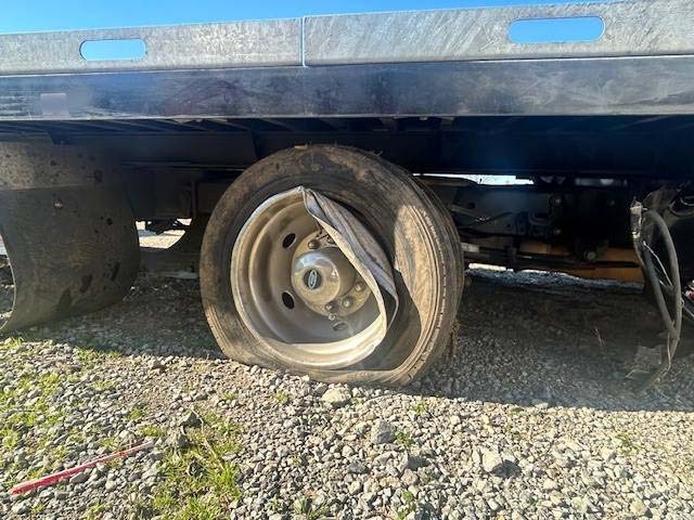 2023 Ford F550 Rollback - Image 15