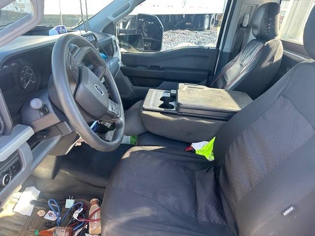 2023 Ford F550 Rollback - Image 3