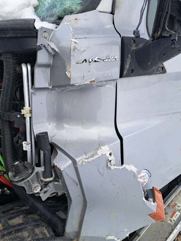 2023 Freightliner Cascadia - Image 24