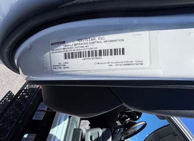 2023 International CV 515 - Image 17