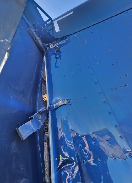 2023 Kenworth T680 - Image 16