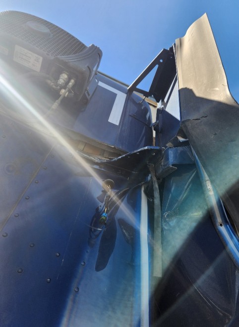 2023 Kenworth T680 - Image 18