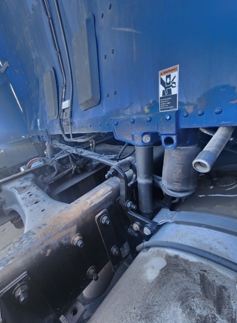 2023 Kenworth T680 - Image 20