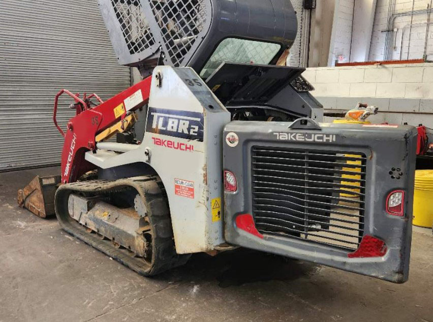 2023 Takeuchi TL8R-2 Compact Track Loader - Image 8