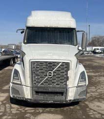 2023 Volvo VNL - Image 3
