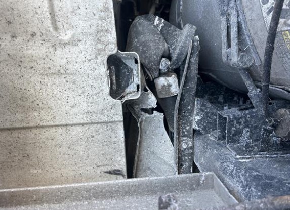 2023 Volvo VNL - Image 31