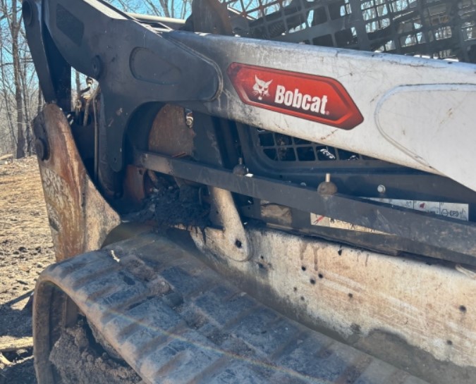 2024 Bobcat T740 Skid Steer - Image 12