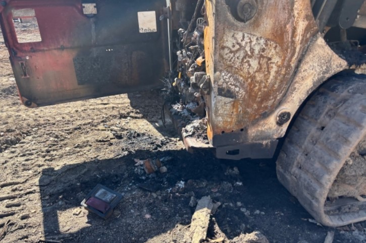 2024 Bobcat T740 Skid Steer - Image 14