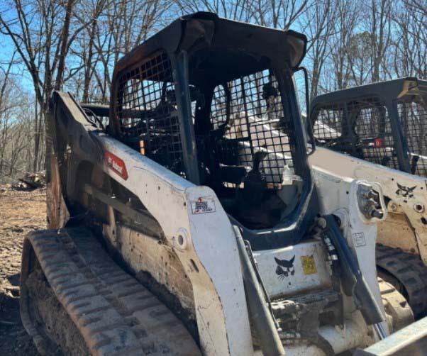 2024 Bobcat T740 Skid Steer - Image 3