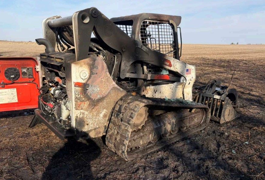 2024 Bobcat T770 Compact Track Loader - Image 3