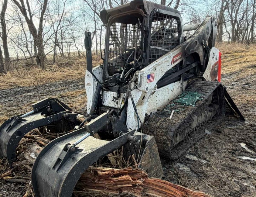2024 Bobcat T770 Compact Track Loader - Image 5