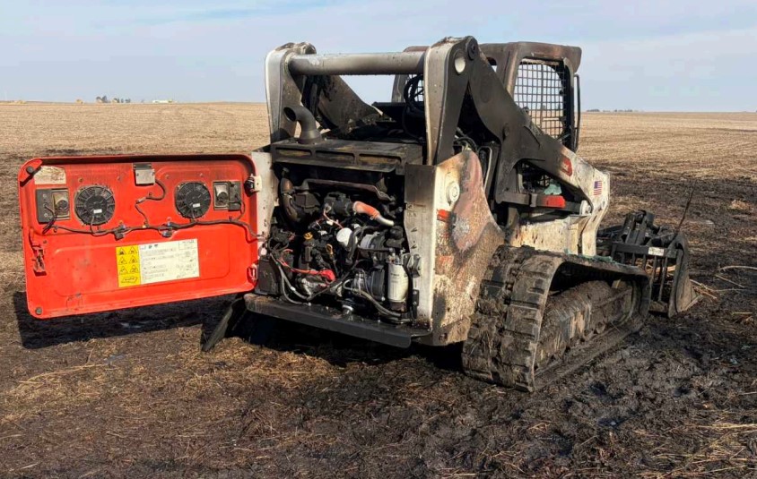 2024 Bobcat T770 Compact Track Loader - Image 9