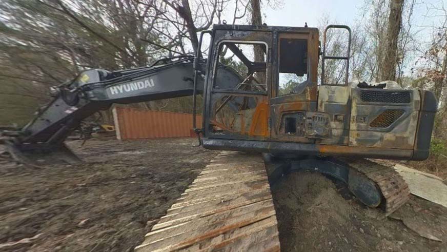 2024 Hyundai HX220 Excavator - Image 4