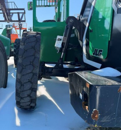 2024 JLG Sky Trak 8042 Telehandler - Image 6