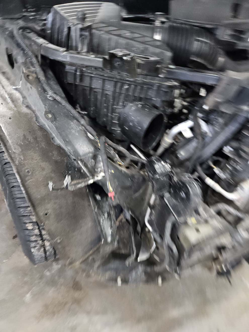 2024 Ski Doo 850CC Snowmobile - Image 2