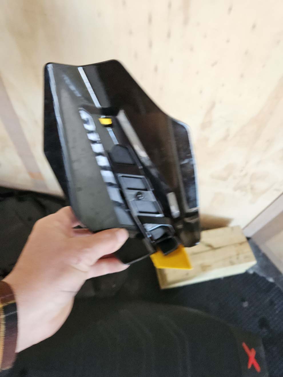 2024 Ski Doo 850CC Snowmobile - Image 17