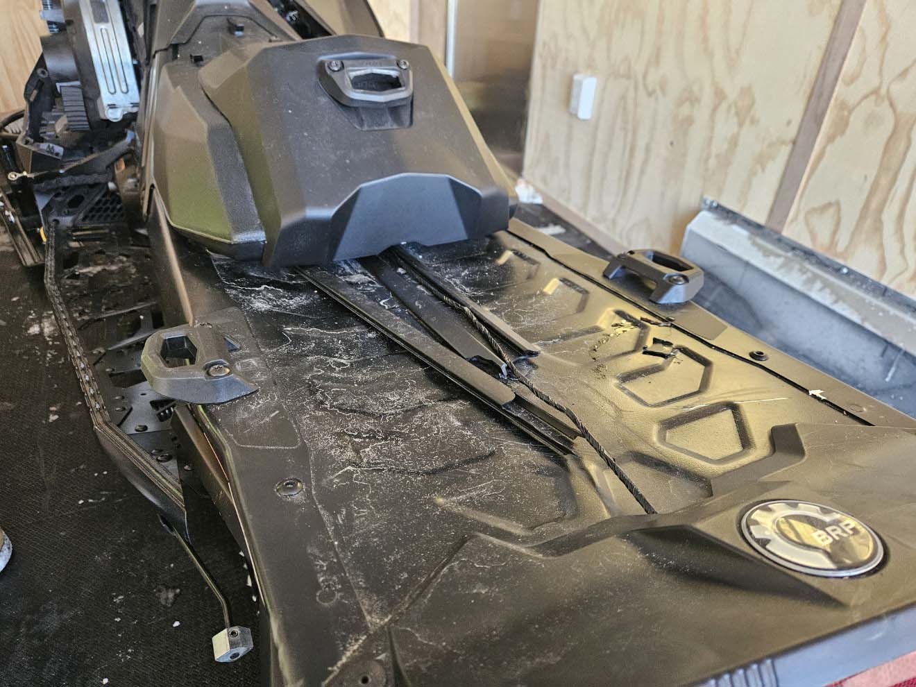 2024 Ski Doo 850CC Snowmobile - Image 3