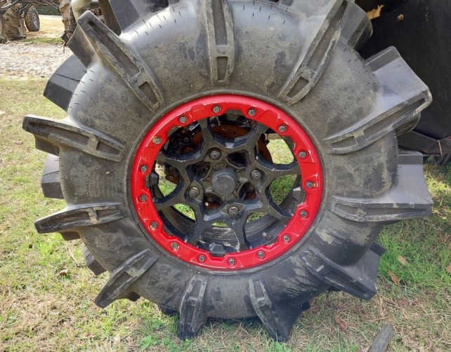 2025 Can-Am Renegade XMR1000 - Image 16