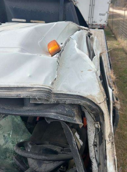 2025 Freightliner M2 Flatbed - Image 11