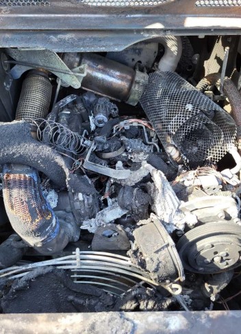 2025 New Holland L328 Skid Steer - Image 3