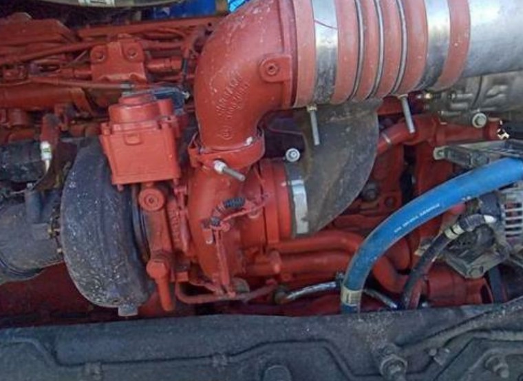 2025 Peterbilt 567 - Image 12