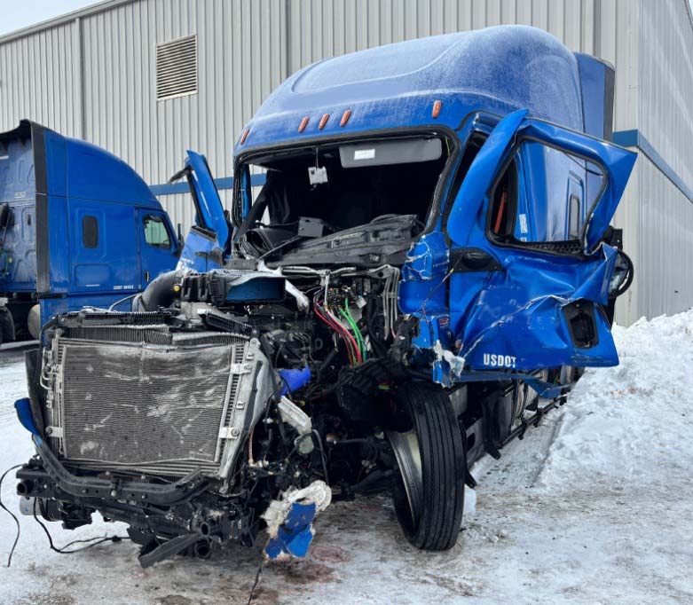 2026 Freightliner Cascadia 126 - Image 3