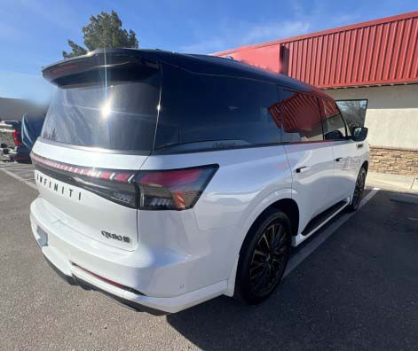 2026 Infiniti QX80 Autograph - Image 17