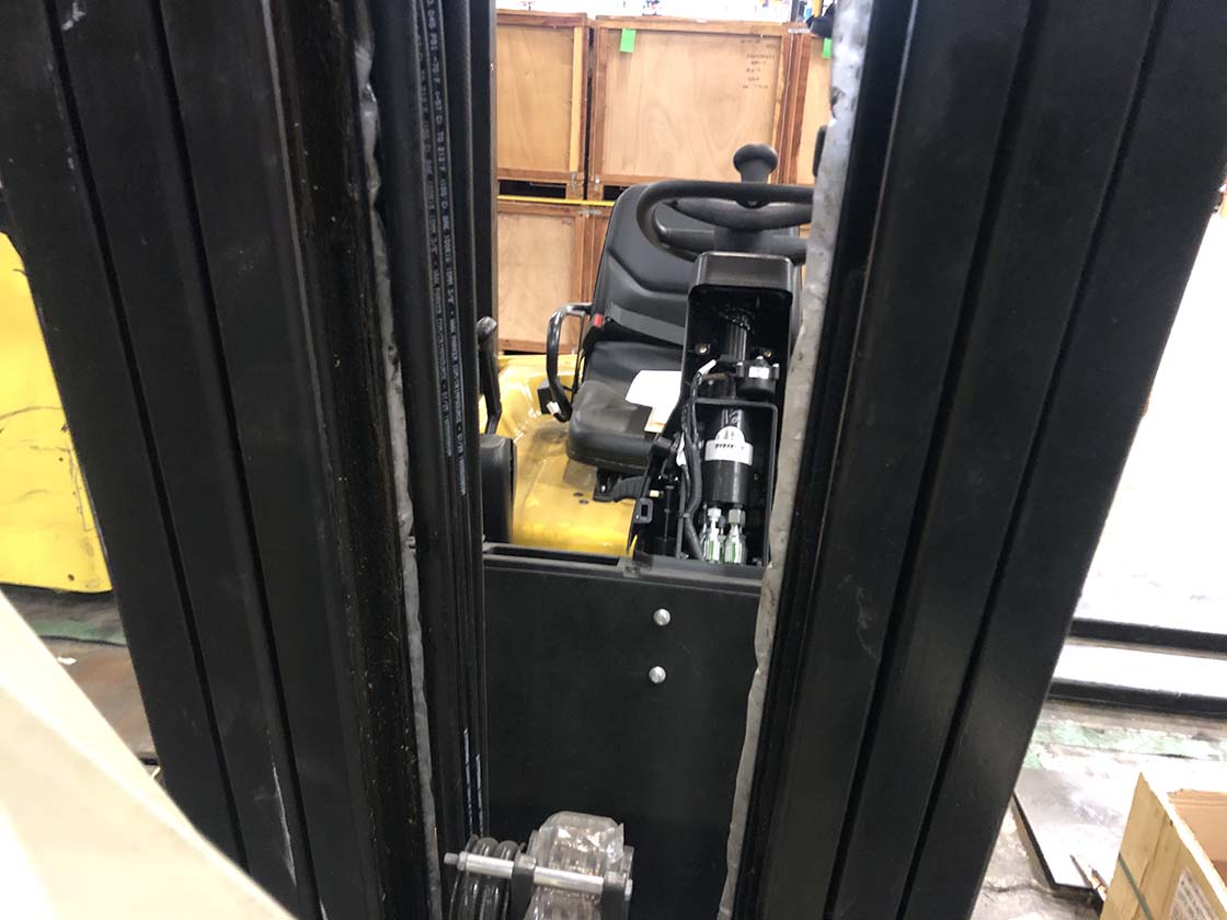 2025 Yale ERC030VAN36TE080 Forklift (Unit 3) - Image 13