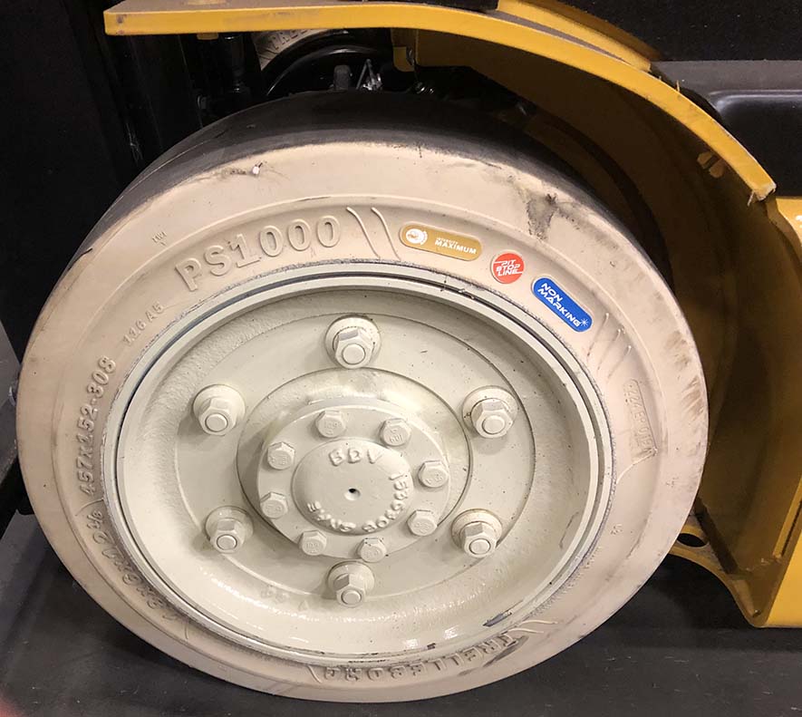 2025 Yale ERC030VAN36TE080 Forklift (Unit 3) - Image 26