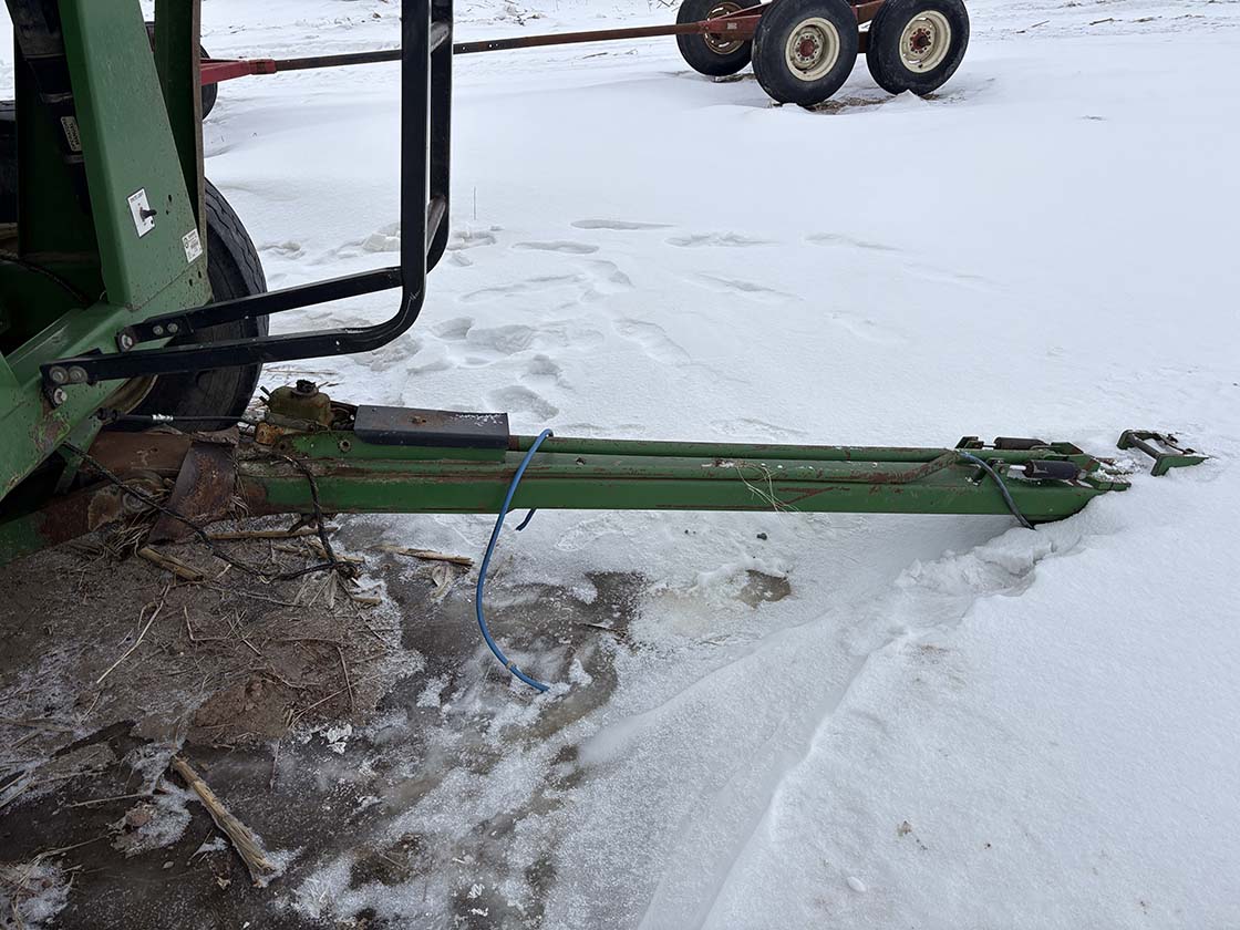 1998 Brent GT640 Gravity Wagon - Image 25