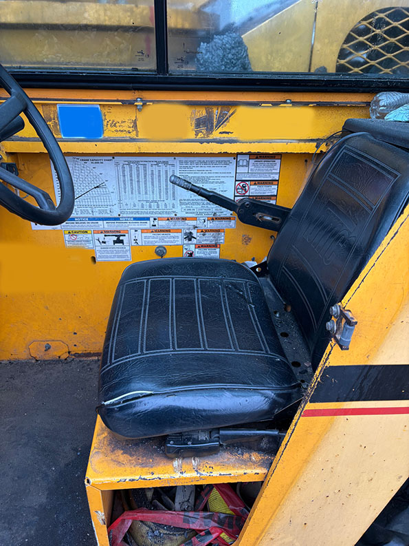 2011 Broderson IC-200 3G Carry Deck Crane - Image 9