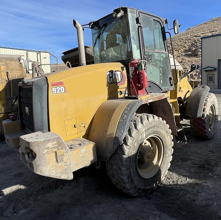 2021 Caterpillar 920M Wheel Loader - Image 2