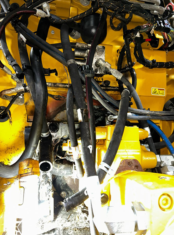 2022 Caterpillar 246D3 Skid Steer - Image 6