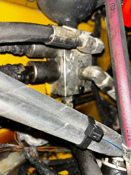 2022 Caterpillar 246D3 Skid Steer - Image 9