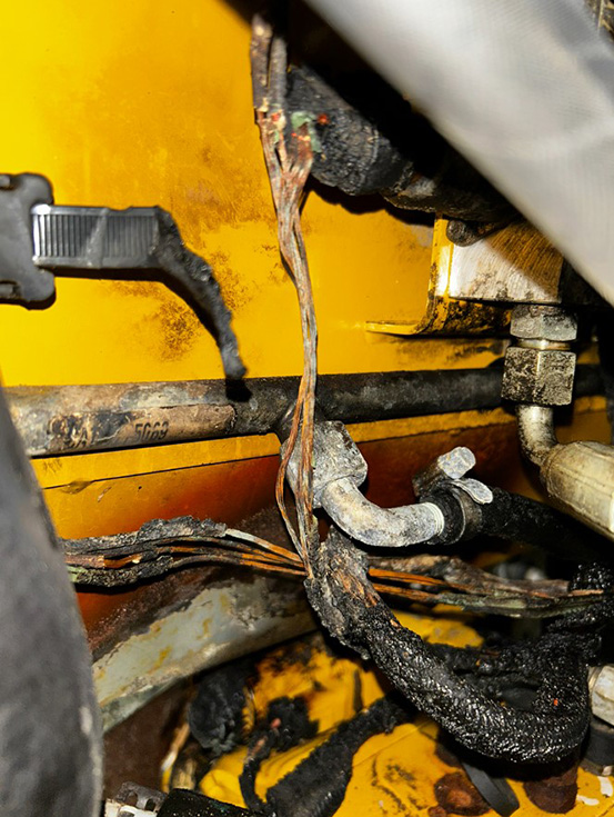 2022 Caterpillar 246D3 Skid Steer - Image 10