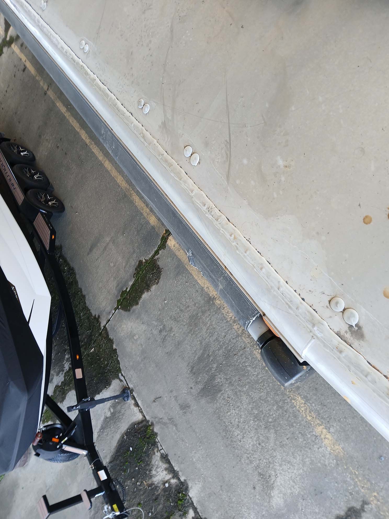 2018 Universal Trailer Corp. Horse Trailer - Image 17