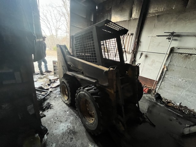 2000 Gehl 4835 Skid Steer - Image 12