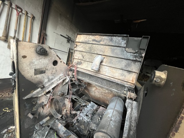 2000 Gehl 4835 Skid Steer - Image 6