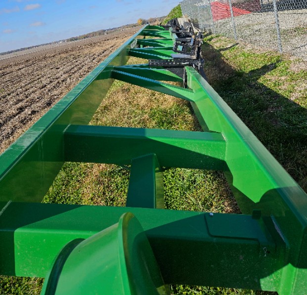 2023 John Deere HD45F Header - Image 15
