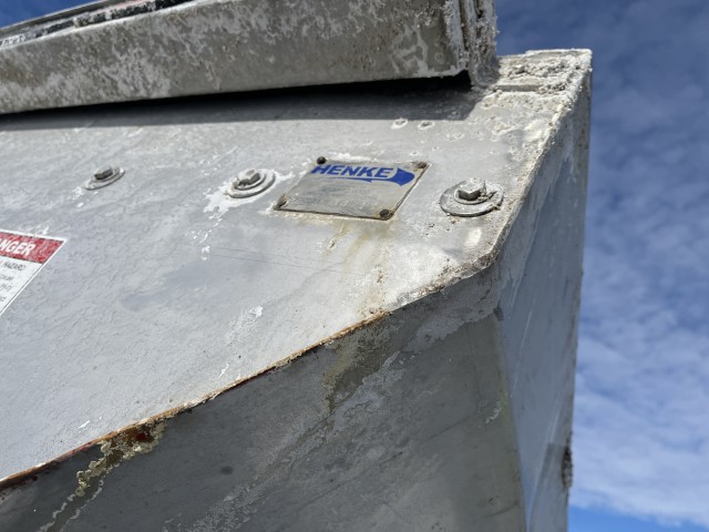 Henke Salt Spreader - Image 11