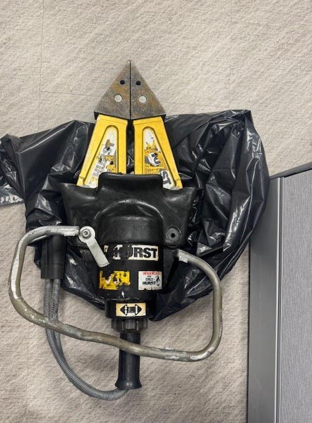 Hurst Low Pressure Rescue Tool - Image 2