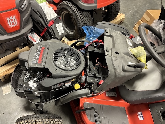 2021 Husqvarna TS 348 XD 48″ Clear Cut Mowers - Image 12