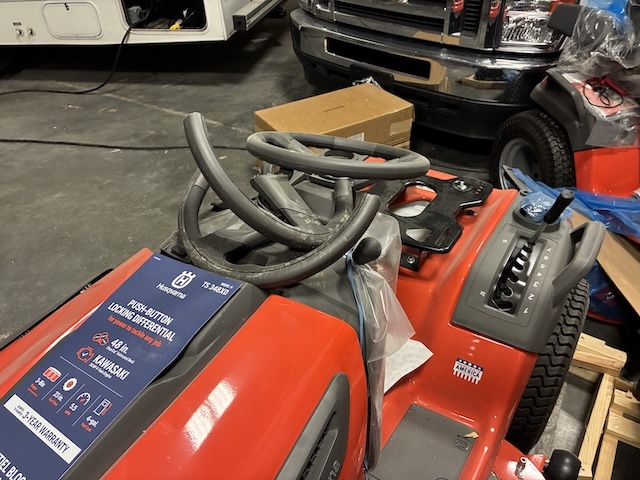 2021 Husqvarna TS 348 XD 48″ Clear Cut Mowers - Image 4