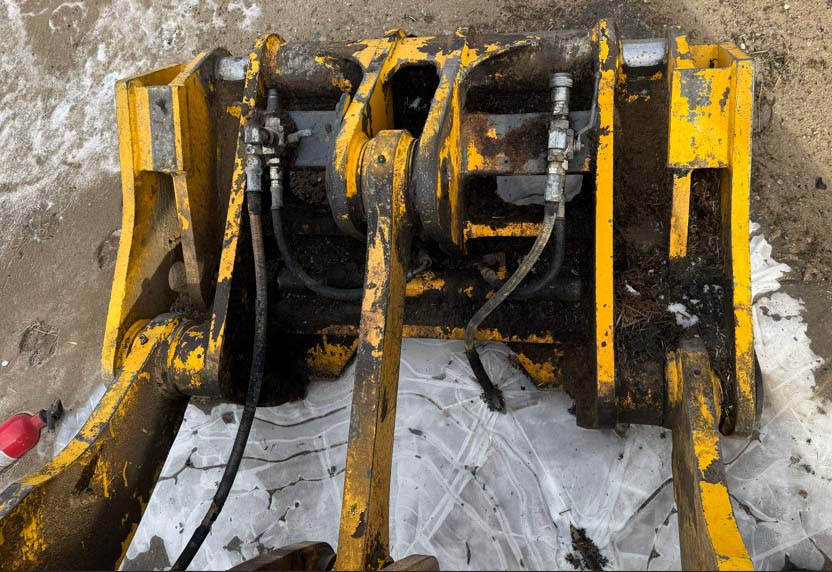 2002 Hyundai HL740 Wheel Loader - Image 6