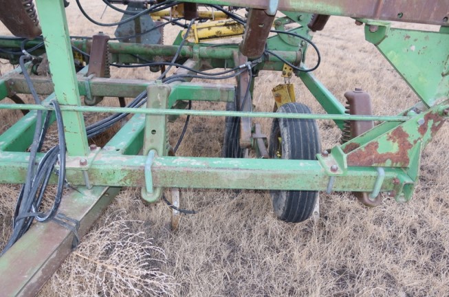 John Deere 1610 Attachment - Image 8